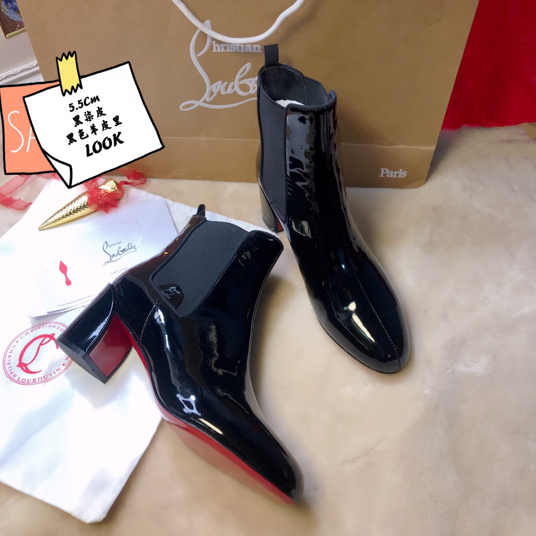 NO:100348,High-end customized autumn and winter boot series!  H5.5Cm, size 35-42. Genuine leather large sole, X4021-2 black slim leather, black sheepskin, official website synchronization. Standard European code Reference:X4021-2 Color:black/bkack Material:cowhide Lining:sheep leather Heel height:8.5Cm Sole:leather sole Size:EUR 35-42 (US 4-11):,,christian louboutin,boots,sheepskin,Leather soles19860909高端订制 秋冬靴系列！ H5.5Cm,尺码35-42码.真皮大底,,X4021－2黑柒皮,黑羊皮里,官网同步. 标准欧码 Reference:X4021－2 Color:black/bkack Material:cowhide Lining:sheep leather Heel heigh:8.5Cm Sole:leather sole Size:EUR 35－42（US 4一11) :,,christian louboutin,boots,sheepskin,Leather soles,Women's Shoes