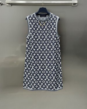 Louis Vuitton Clothing Dresses Tank Tops&Camis Grey White Knitting Wool Spring Collection Casual