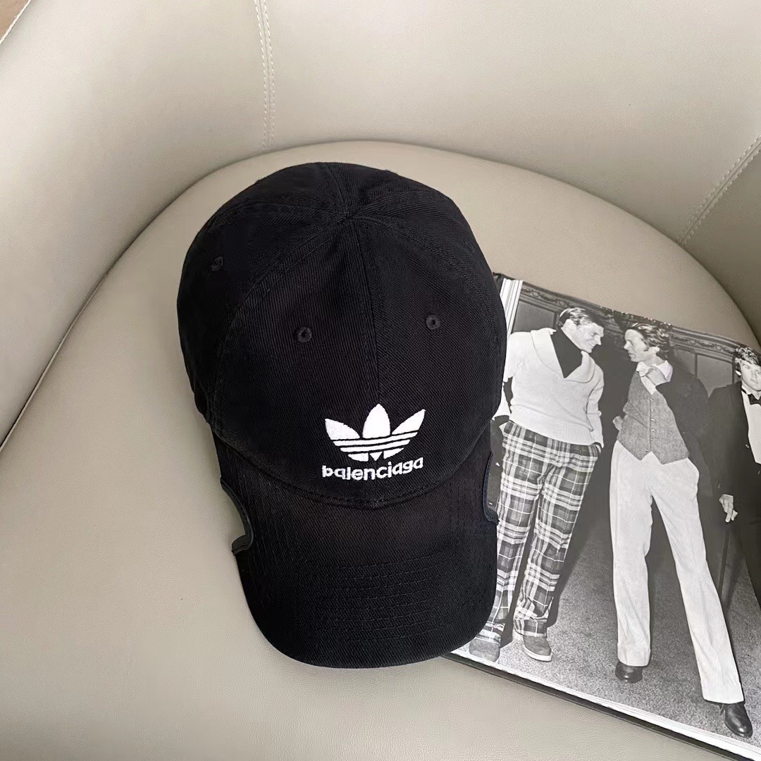 NO:191788,Balenciag new baseball cap Balenciaga co-branded model popular series of top versions washing technology genuine leather brimmed hat fisherman hat baseball hat knit hat, hat, balenciaga, balenciaga, espadrilles, hats19860909Balenciag 新品鸭舌帽 巴黎世家联名款 爆款一系列顶级版本 水洗工艺 真皮包边帽子渔夫帽棒球帽针织帽,帽子,balenciaga,balenciaga,espadrilles,hats,hat