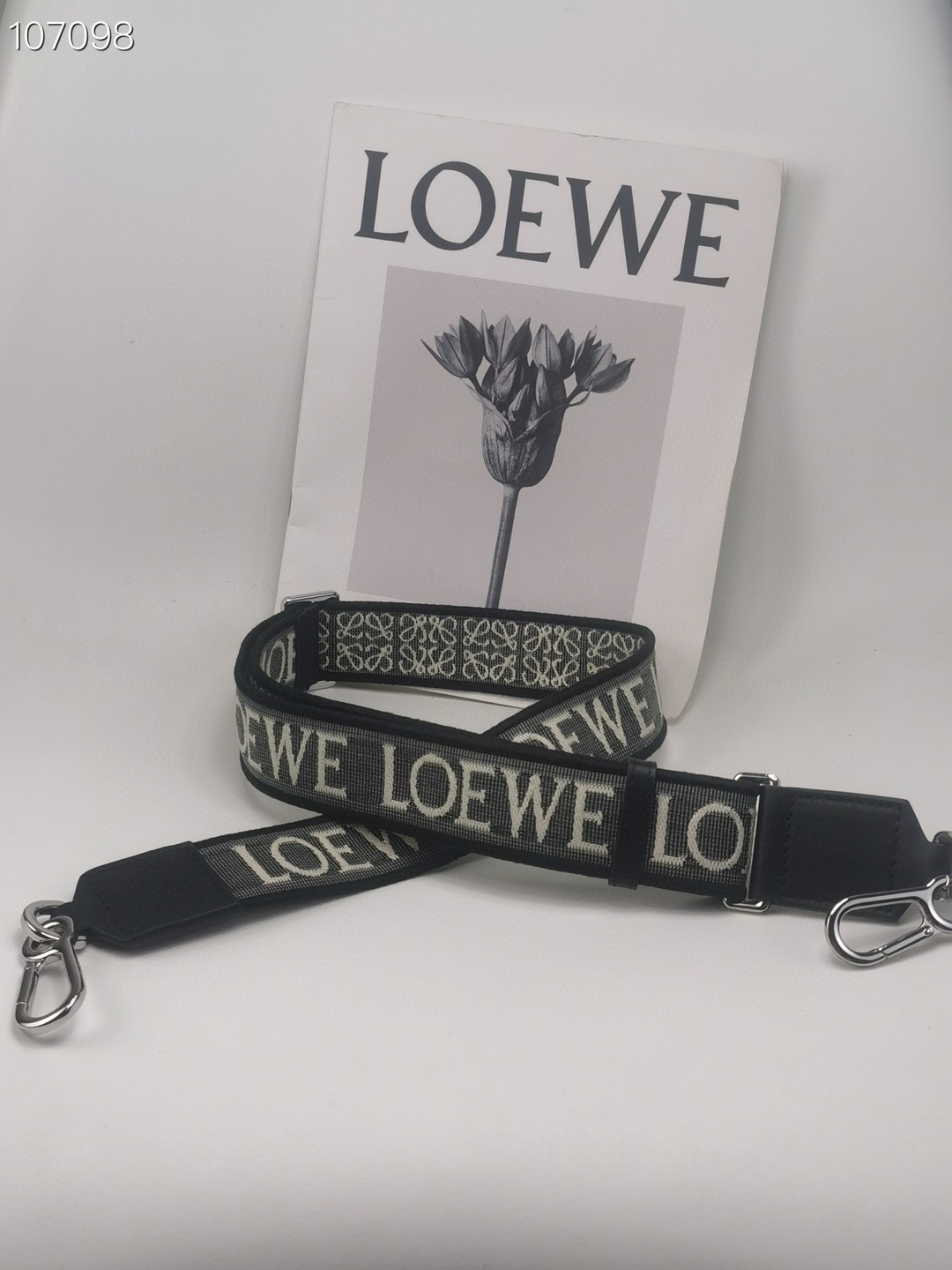 [Loewe Women
