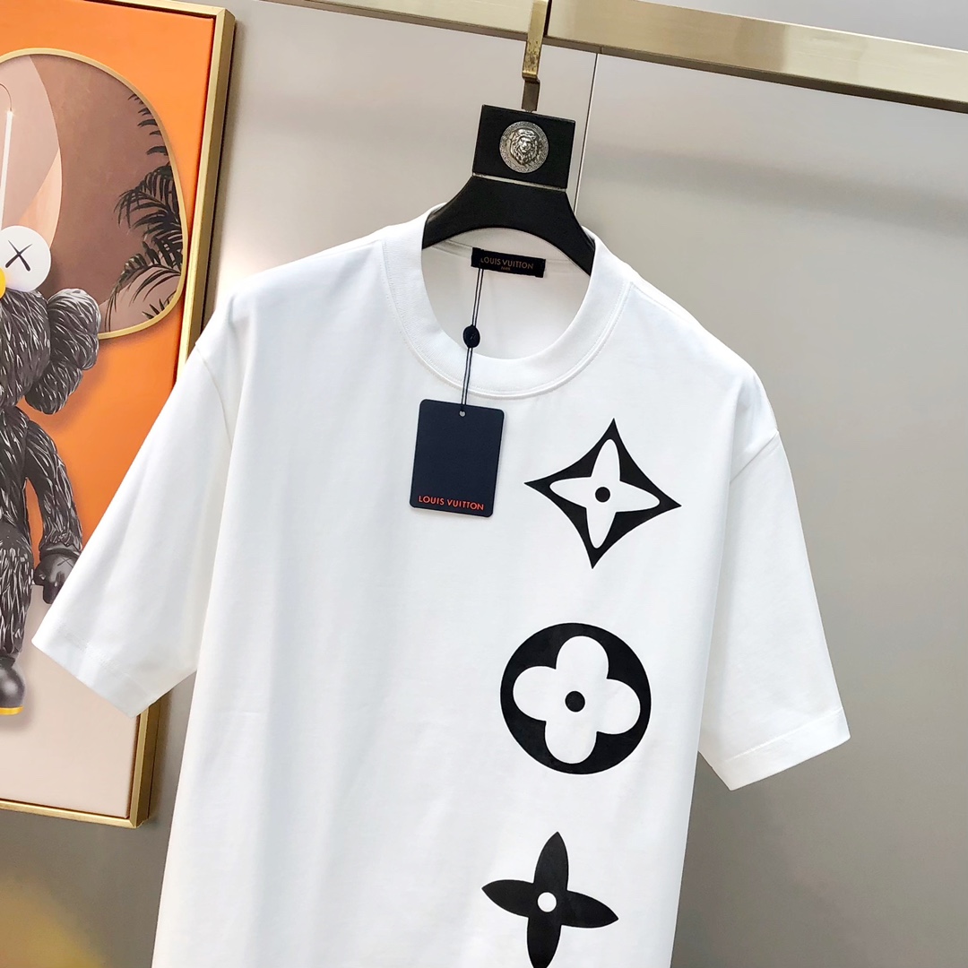   LV 路易威登2025春夏新款原单男士圆领短袖T恤 🔥专柜同步售卖 ✨✨高端品质 高版本 OS版型阔