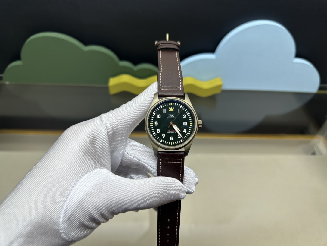 NO:144080,IWC Retro Bronze Mark 18 Ultra-thin Imported Mechanical Movement Italian Textured Calfskin, iwc, cowhide19860909IWC万国复古青铜 马克18 超薄进口机械机芯 意大利质感小牛皮,,iwc,cowhide,Watch