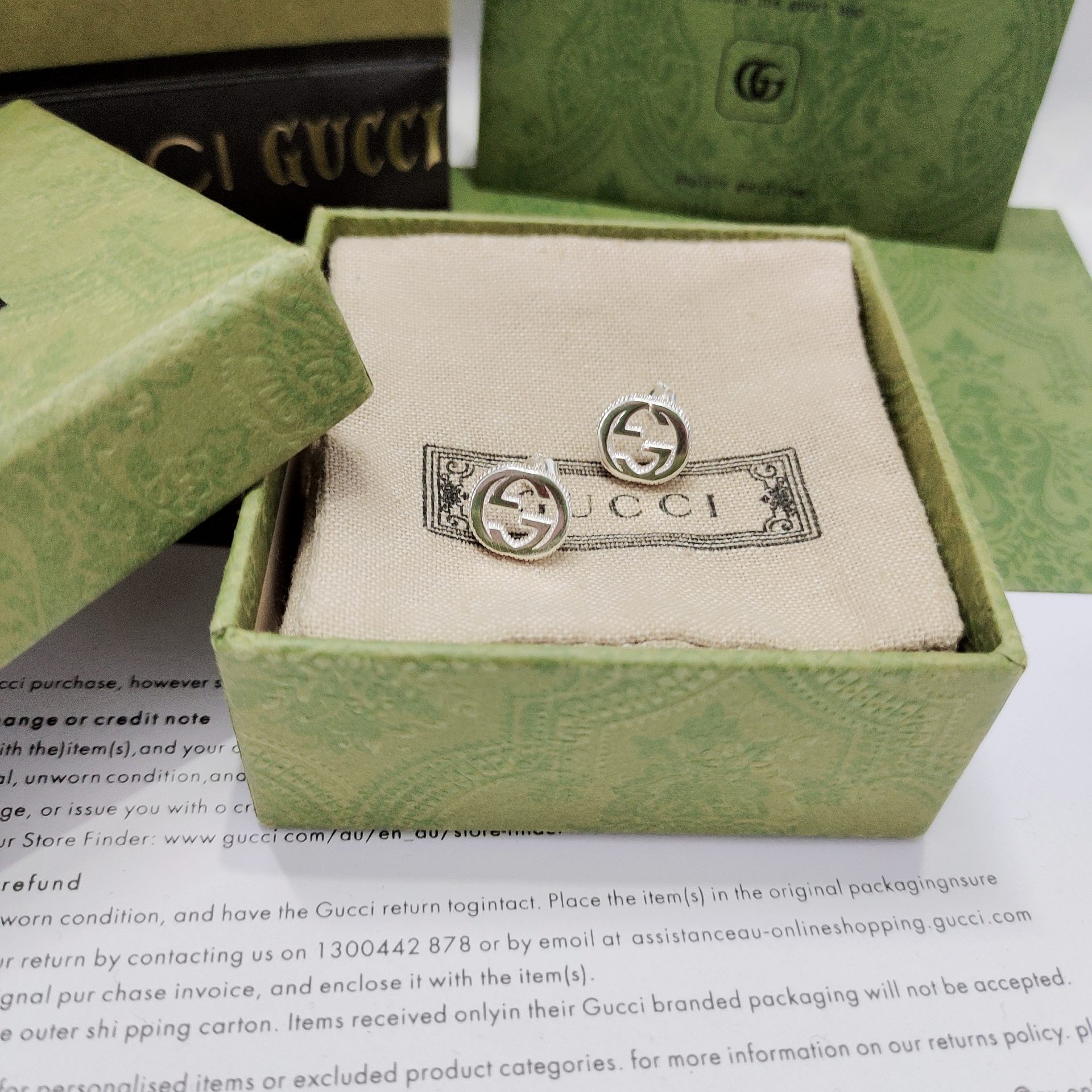 Gucci 互扣式双Gバッグ - 独特なデザインと高級感