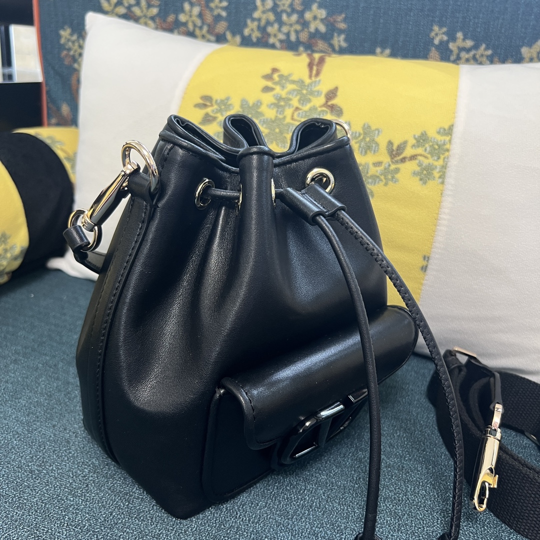 [Valentino Women