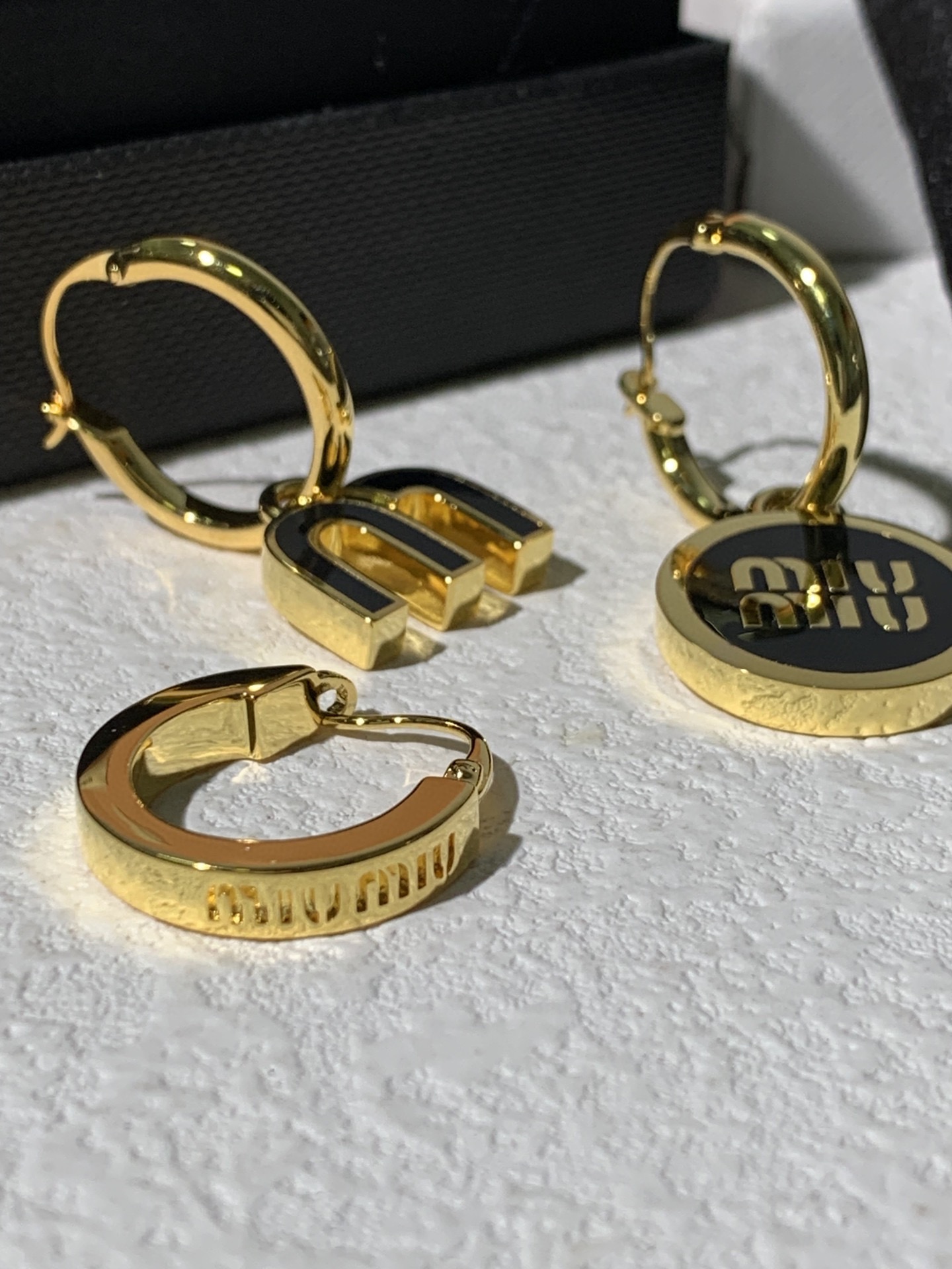 미우미우 귀걸이 135632 Miu Miu Earrings 썸네일 이미지