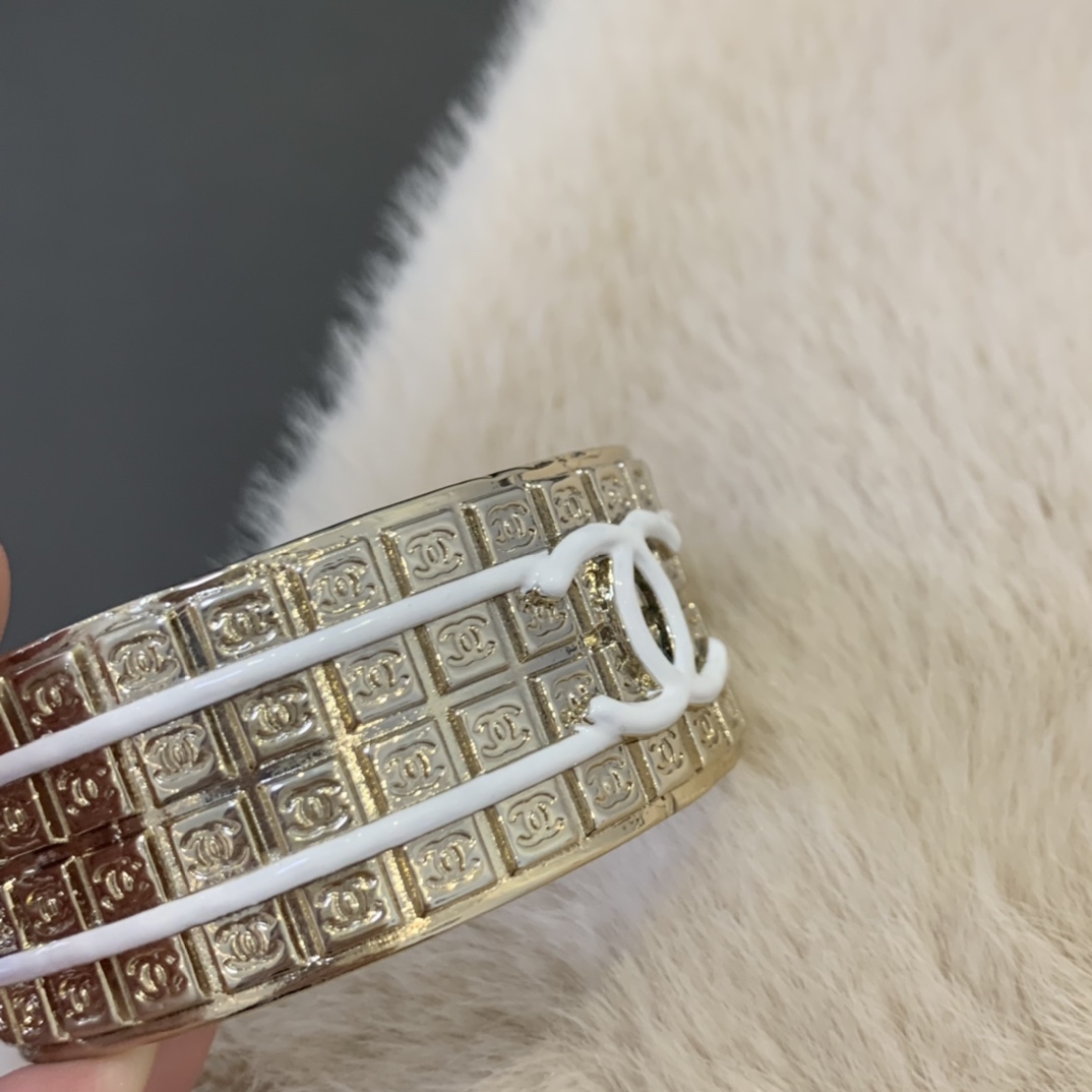 ~1050 Ch@nel2024 new double-C bracelet - 图片 3