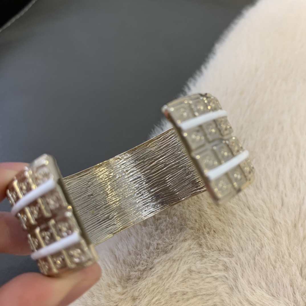 ~1050 Ch@nel2024 new double-C bracelet - 图片 4