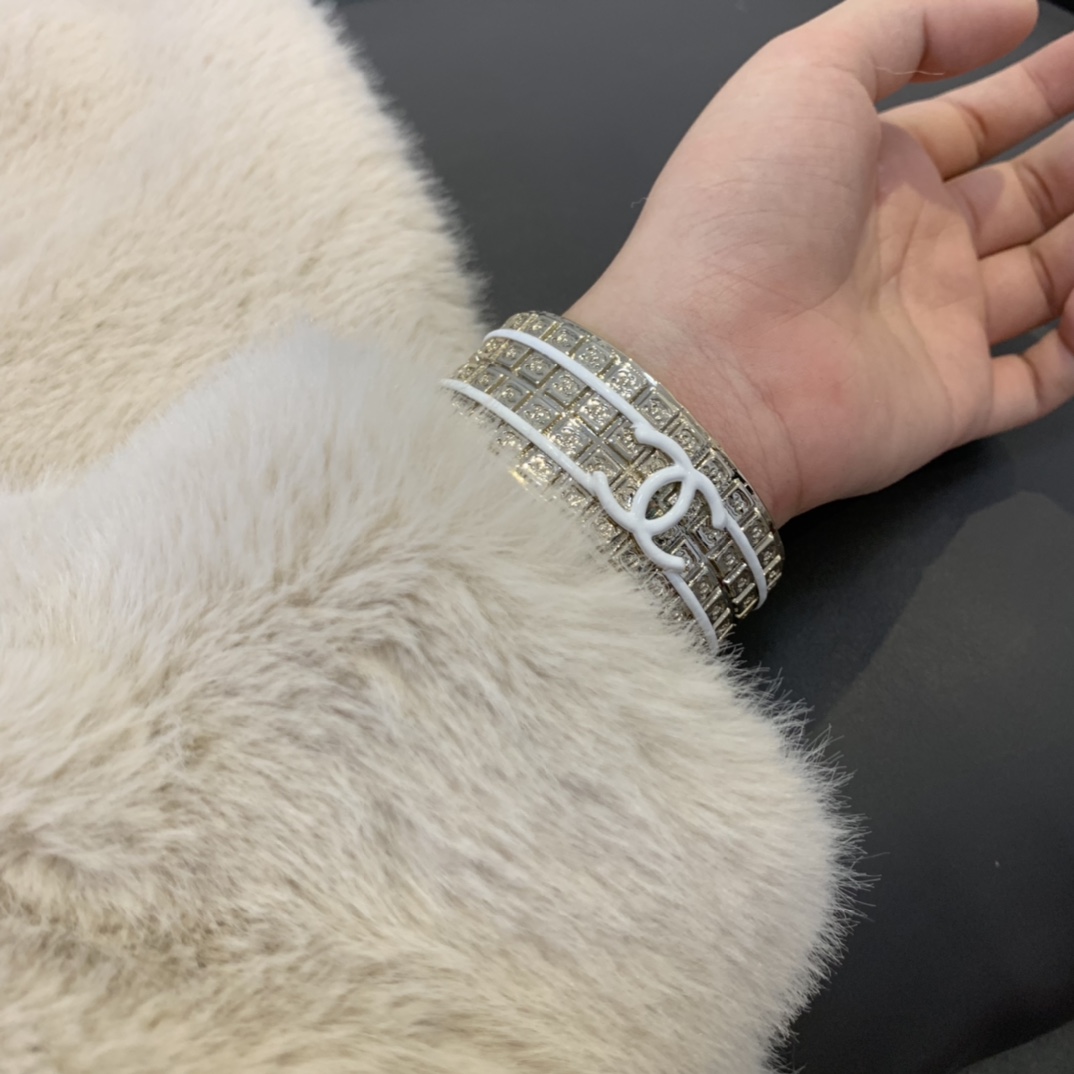 ~1050 Ch@nel2024 new double-C bracelet - 图片 9