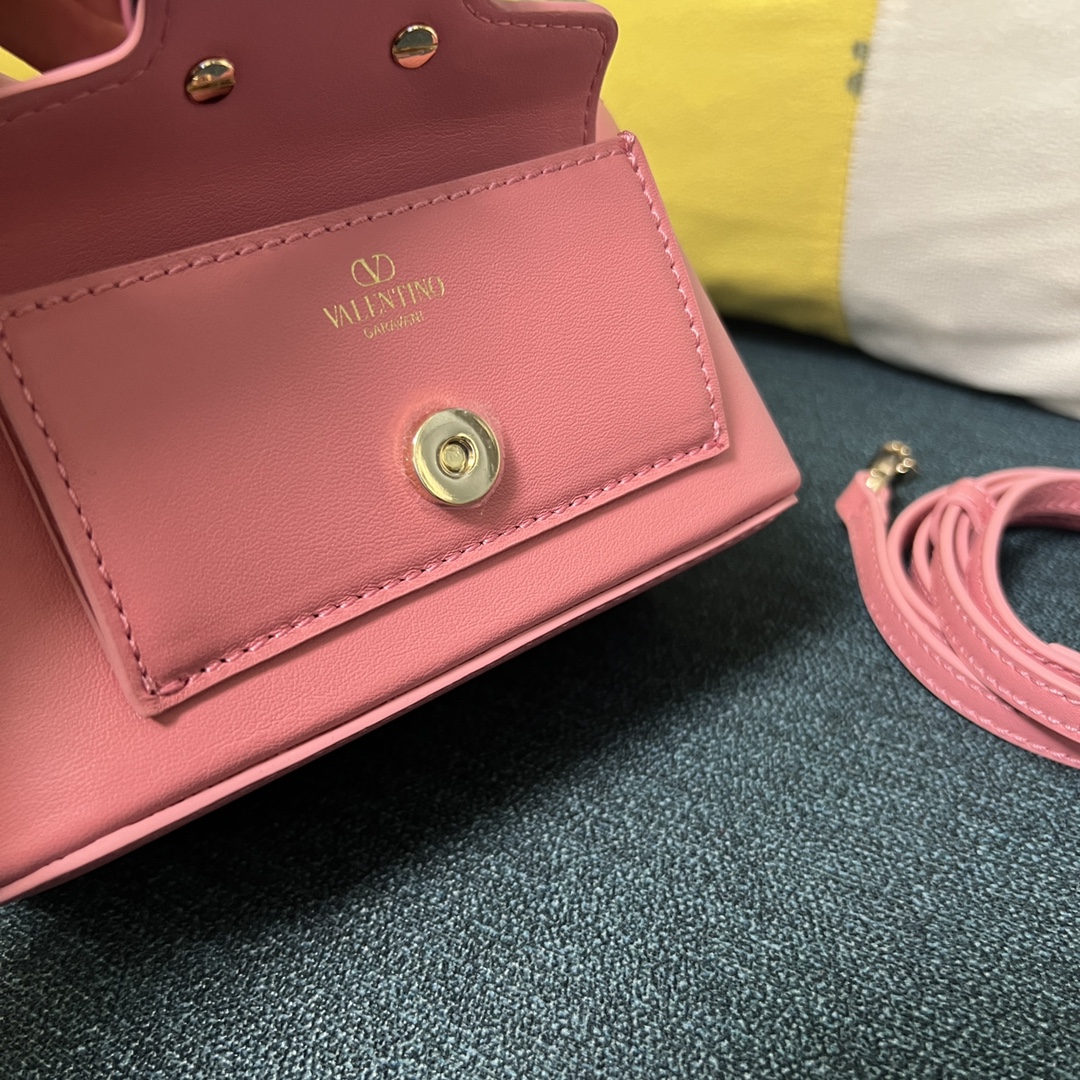 Celine Luxury Handbag Collection 7
