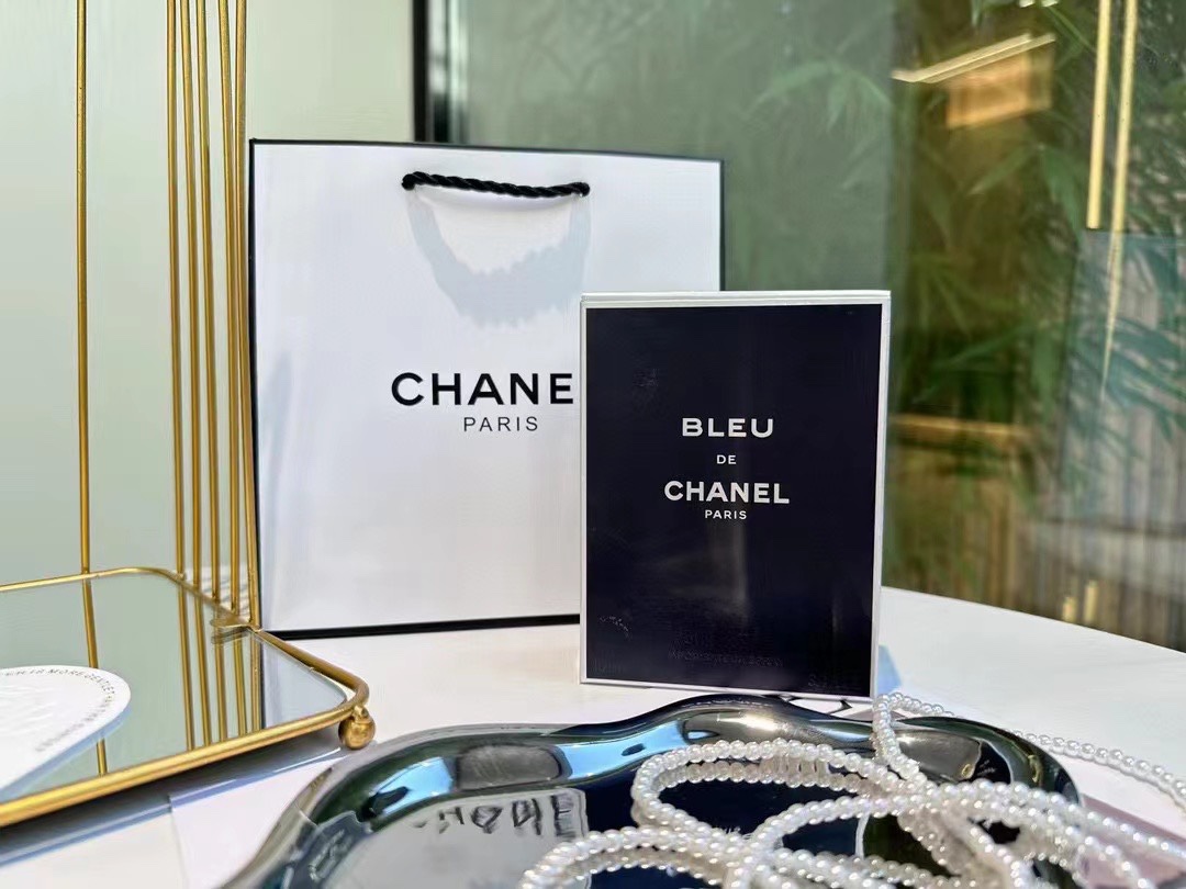 Chanel Perfume High Quality AAA Replica
 Blue Men