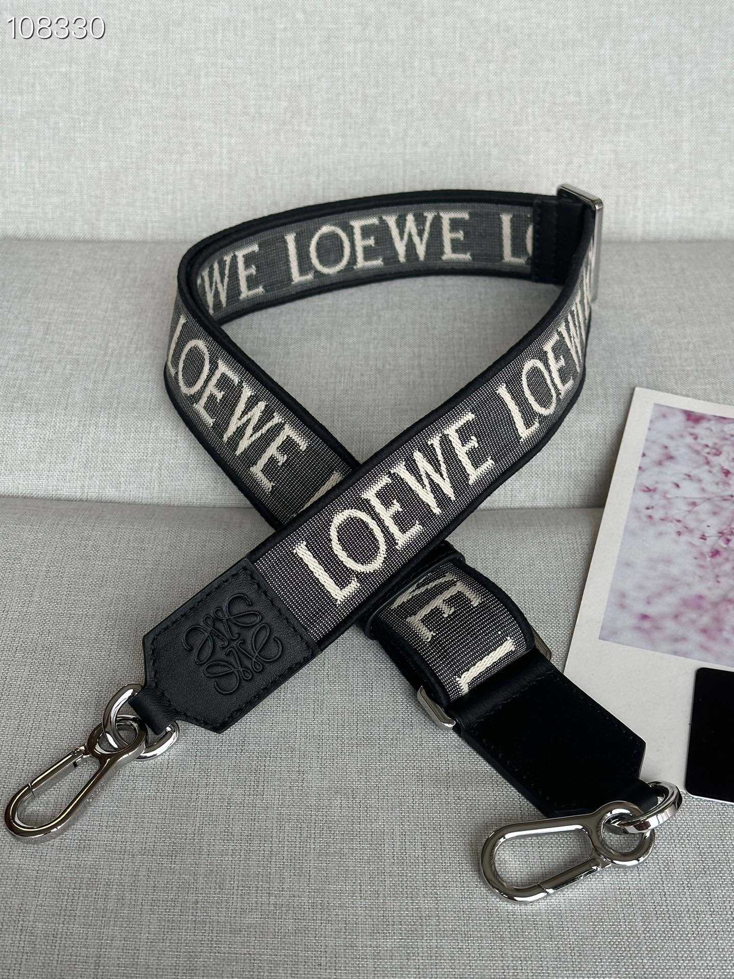 NO:179059,Anagram Black webbing Model 1667A Jacquard double-sided embroidered shoulder strap Spot new product Shoulder strap length - 40mm (adjustment, super-grade Luoyiwei, loewe19860909Anagram 黑色织带 型號1667A 提花双面刺绣肩带 现货 新品 肩带长度-40mm（调节,特级罗意威,loewe,Bag