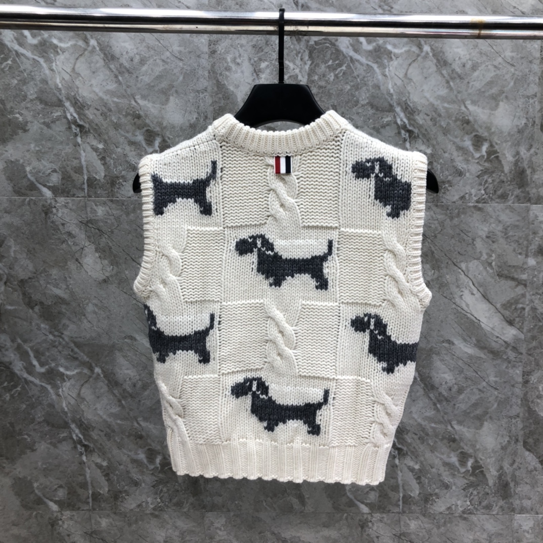 高版本女款羊毛小狗背心  

码数：1.2.3    颜色：藏青   白色