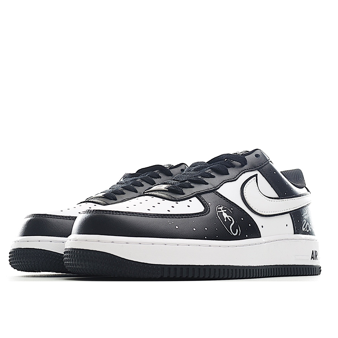 the Dragon Limited Edition Nike Air Force 1 '07 Low "Oracle" low-top 2