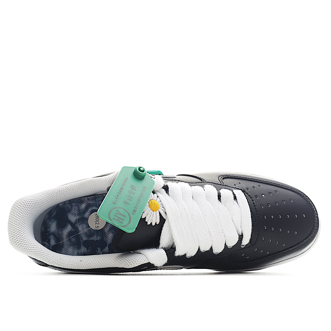 shoe buckle/pins 4