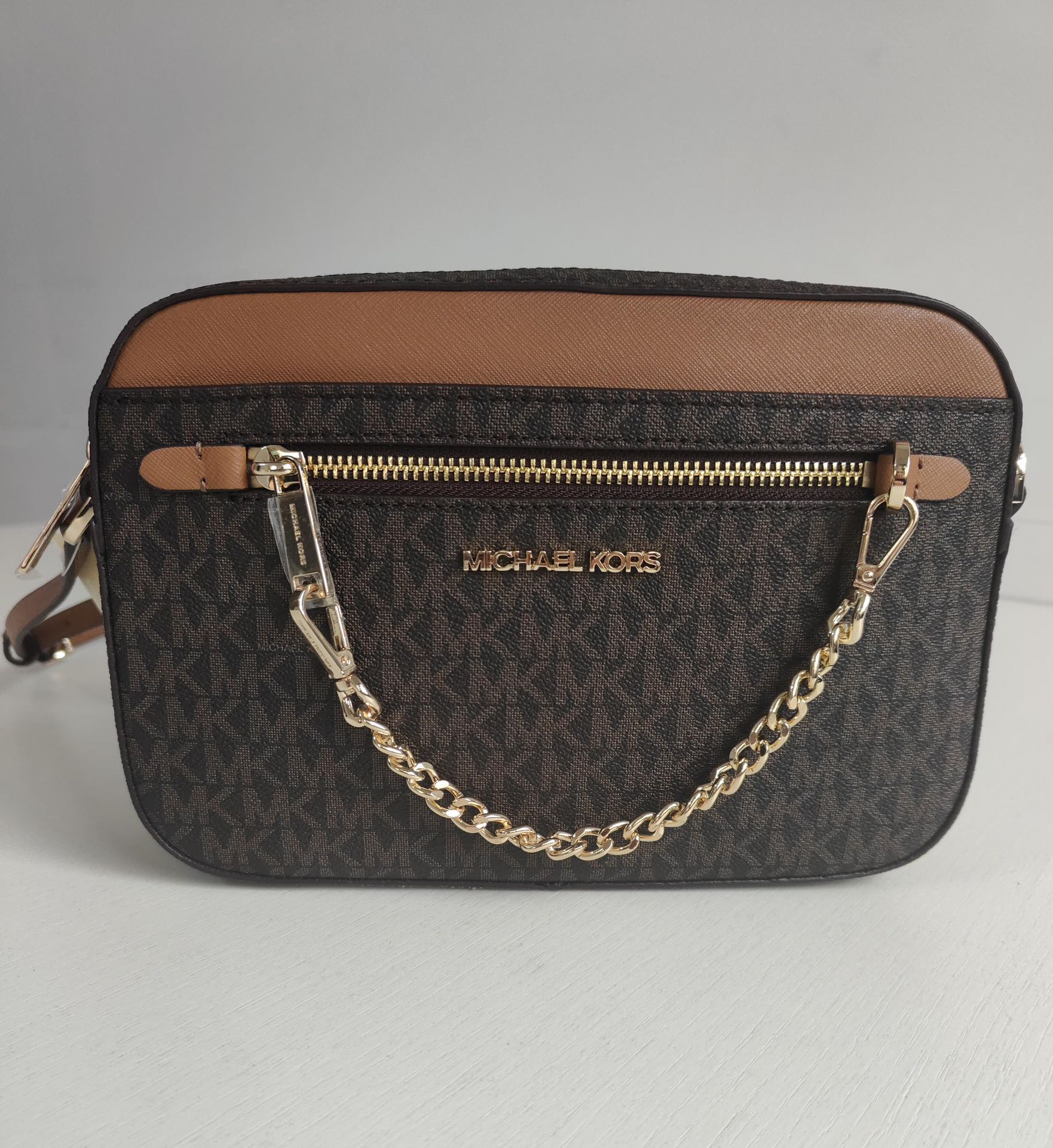 Michael Kors ～MK新款JET SET ITEM系列女包链条小方包单肩斜挎包相机包，尺寸：24×16×5