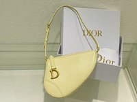Dior Clutches & Pouch Bags Saddle Bags Wholesale China
 Gold Yellow Vintage Sheepskin Spring Collection