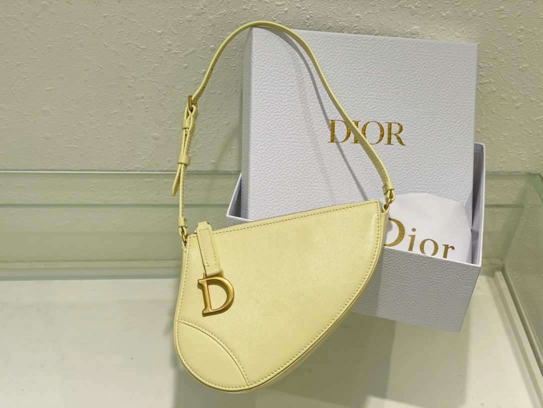 Dior Clutches & Pouch Bags Saddle Bags Gold Yellow Vintage Sheepskin Spring Collection