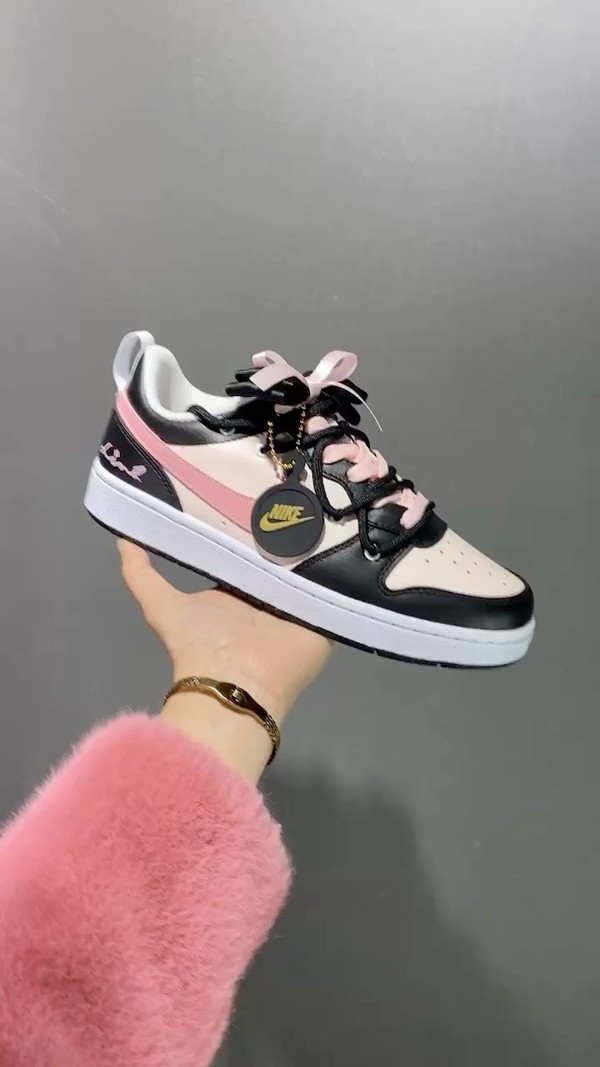 Nike Skateboard Shoes Black Pink Rose Low Tops
