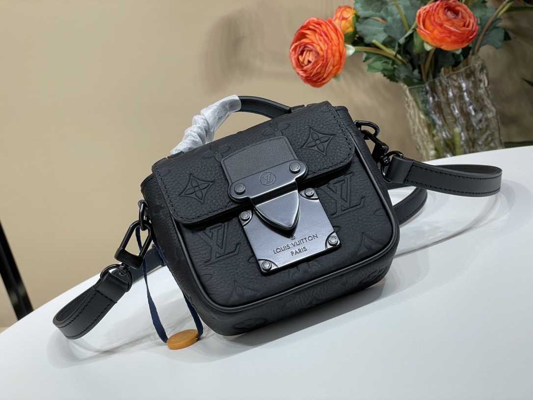 Louis Vuitton 24th New Year LV Pico S-Lock series is officially on sale M83148 black warrior (embossed calfskin)