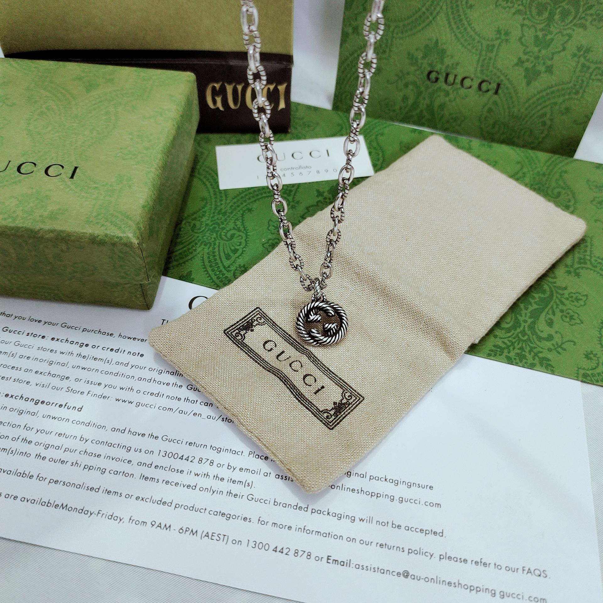 GUcci 织纹降落项链 美しい双G小吊坠