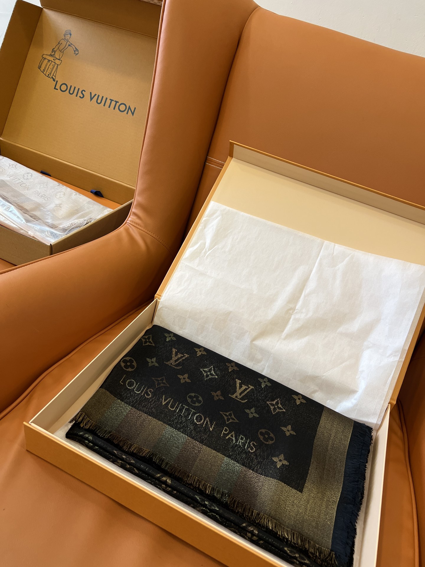 Louis Vuitton Pañuelos Chal Poliéster Lana M71548