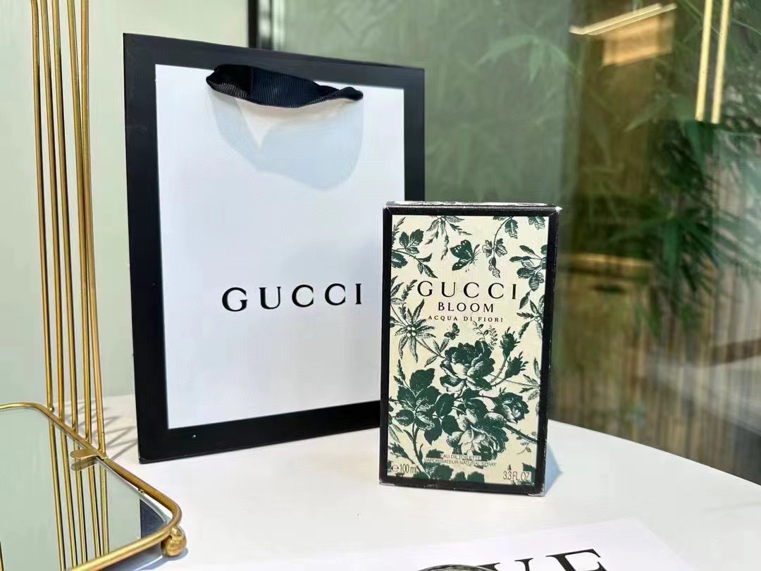 Gucci Good
 Perfume Buy Top High quality Replica
 Green Women Summer Collection