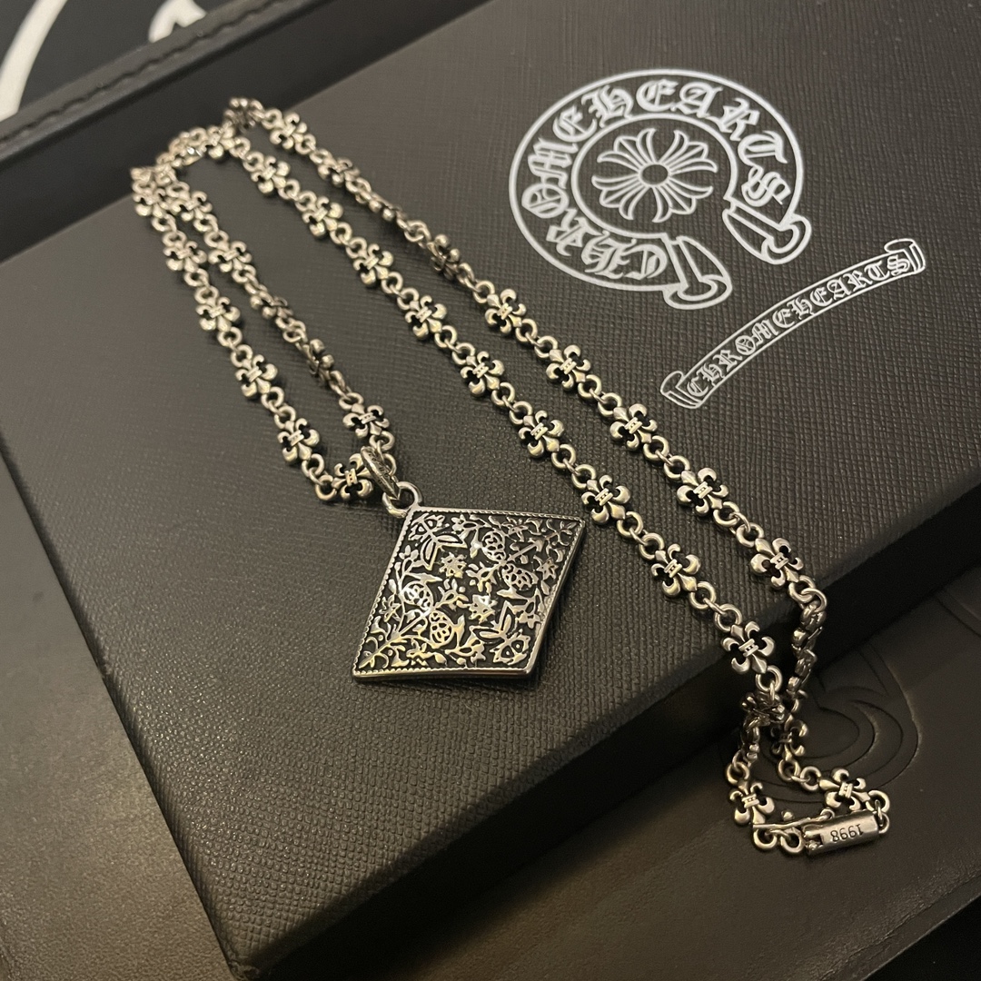 Replica 1:1
 Chrome Hearts Jewelry Necklaces & Pendants Designer 1:1 Replica
 Grey Unisex Vintage
