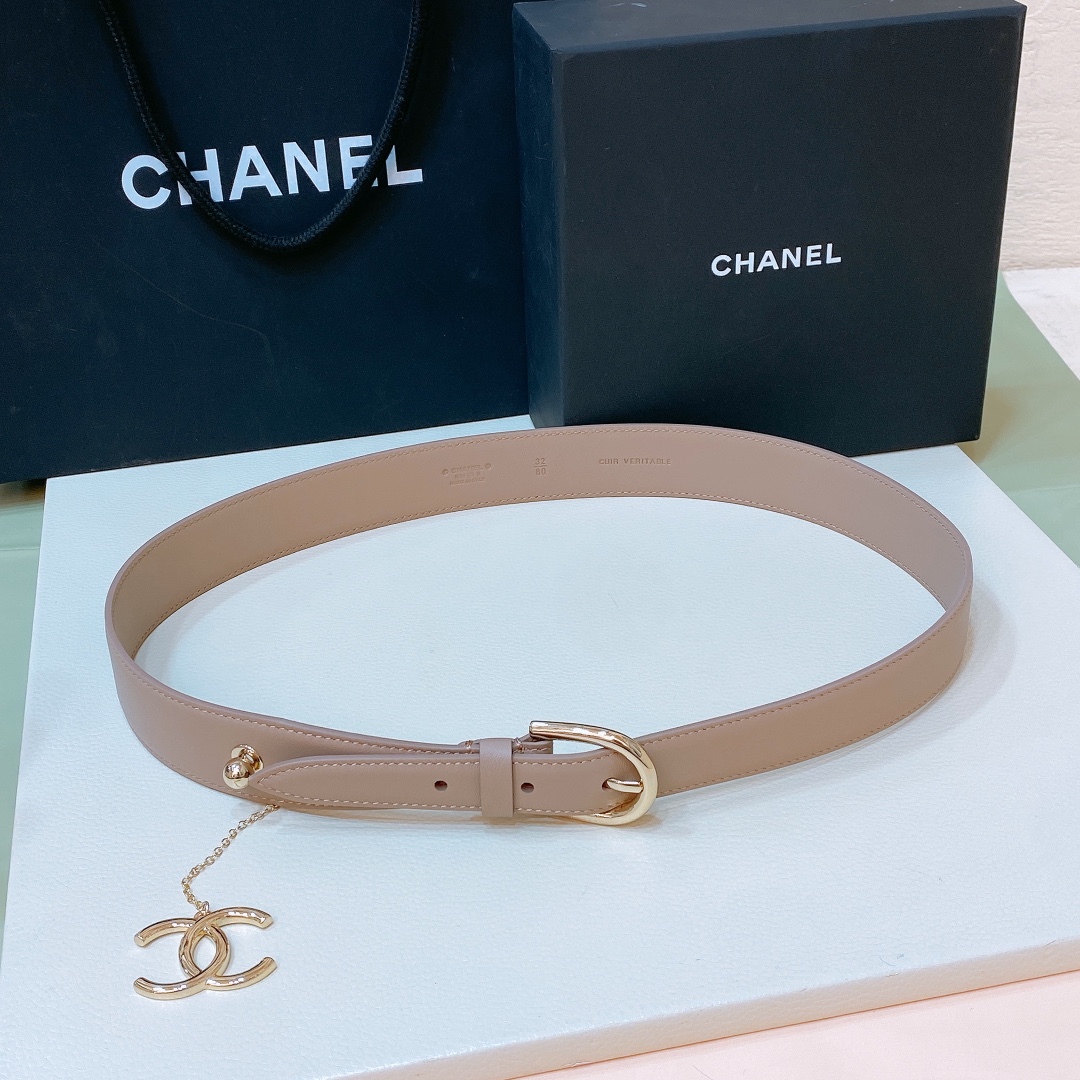 Chanel24s小牛皮与黄铜金属简约针扣独家首发码数75-95欧