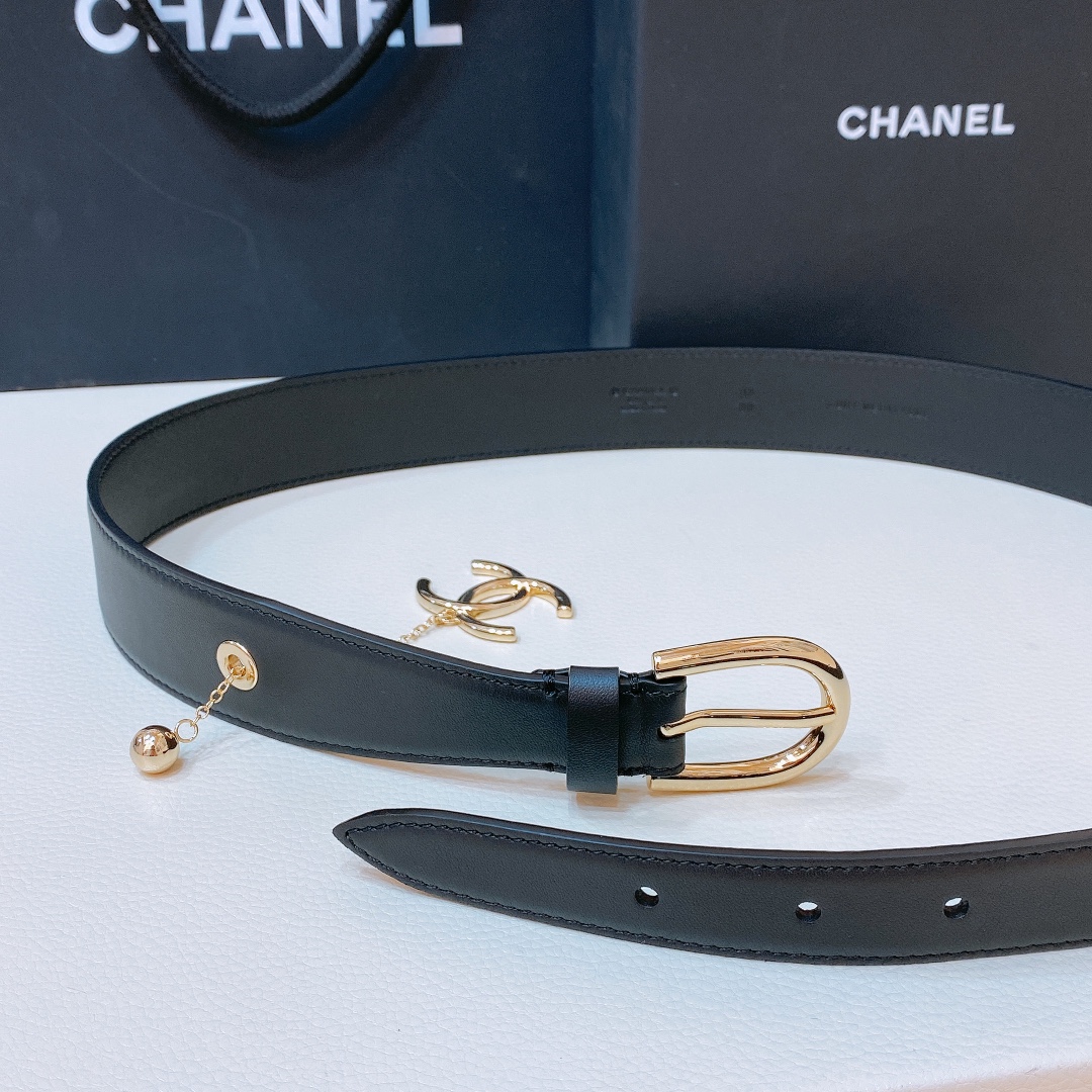 Chanel24s小牛皮与黄铜金属简约针扣独家首发码数75-95欧