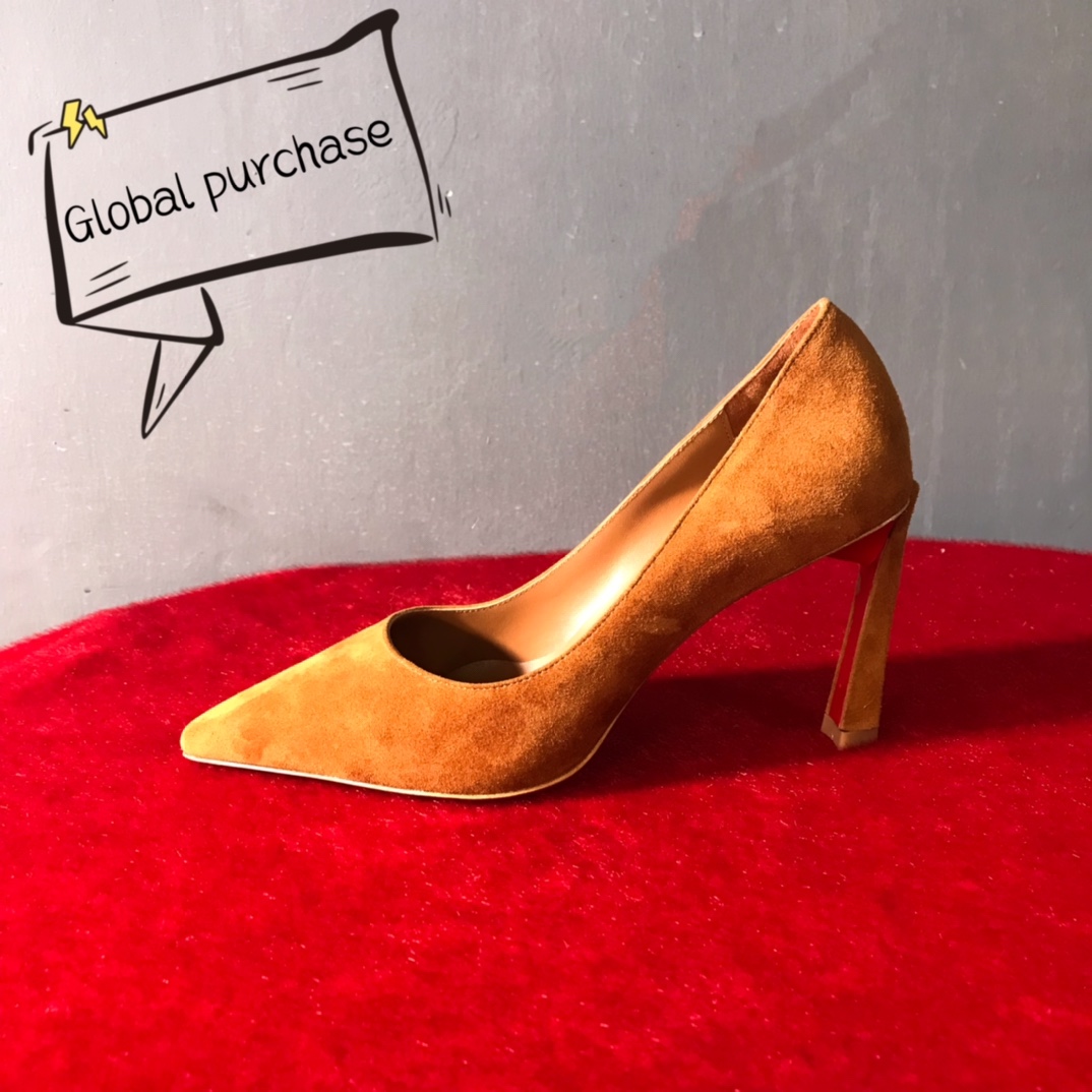 NO:100715,High-end custom spring and summer classic series!  H8.5Cm. Size 34-42. Customized leather large sole. Q2457-1, caramel color deer leather, caramel color sheepskin, standard European size Reference:Q2457-1 Color:brown/brown Material:sheep leather Lining:goat leather Heel height:8.5Cm Sole:leather sole Size:EU 34-42 (US 4-11):,,christian louboutin,sheepskin,Leather soles19860909高端订制 春夏精典款系列！ H8.5Cm.尺码34-42码.真皮大底订制款.Q2457-1,焦糖色鹿皮,焦糖色羊皮里, 标准欧码 Reference:Q2457-1 Color:brown/brown Material:sheep leather Lining:goat leather Heel heigh:8.5Cm Sole:leather sole Size:EU 34－42（US 4一11) :,,christian louboutin,sheepskin,Leather soles,Women's Shoes