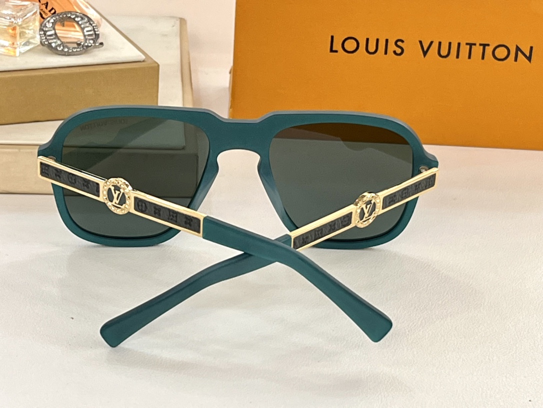  Louis Vuitton 
MODEL：Z0102 
SIZE54-22-145
