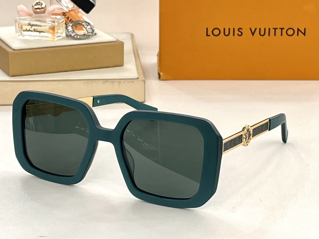 LouisVuittonMODELZ01021SIZE:545-21-145