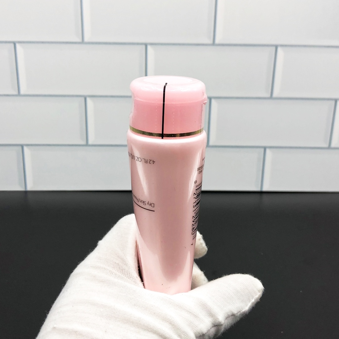 45💰
低价跑量款✔️雅诗兰黛粉色氨基酸洗面奶125ml！