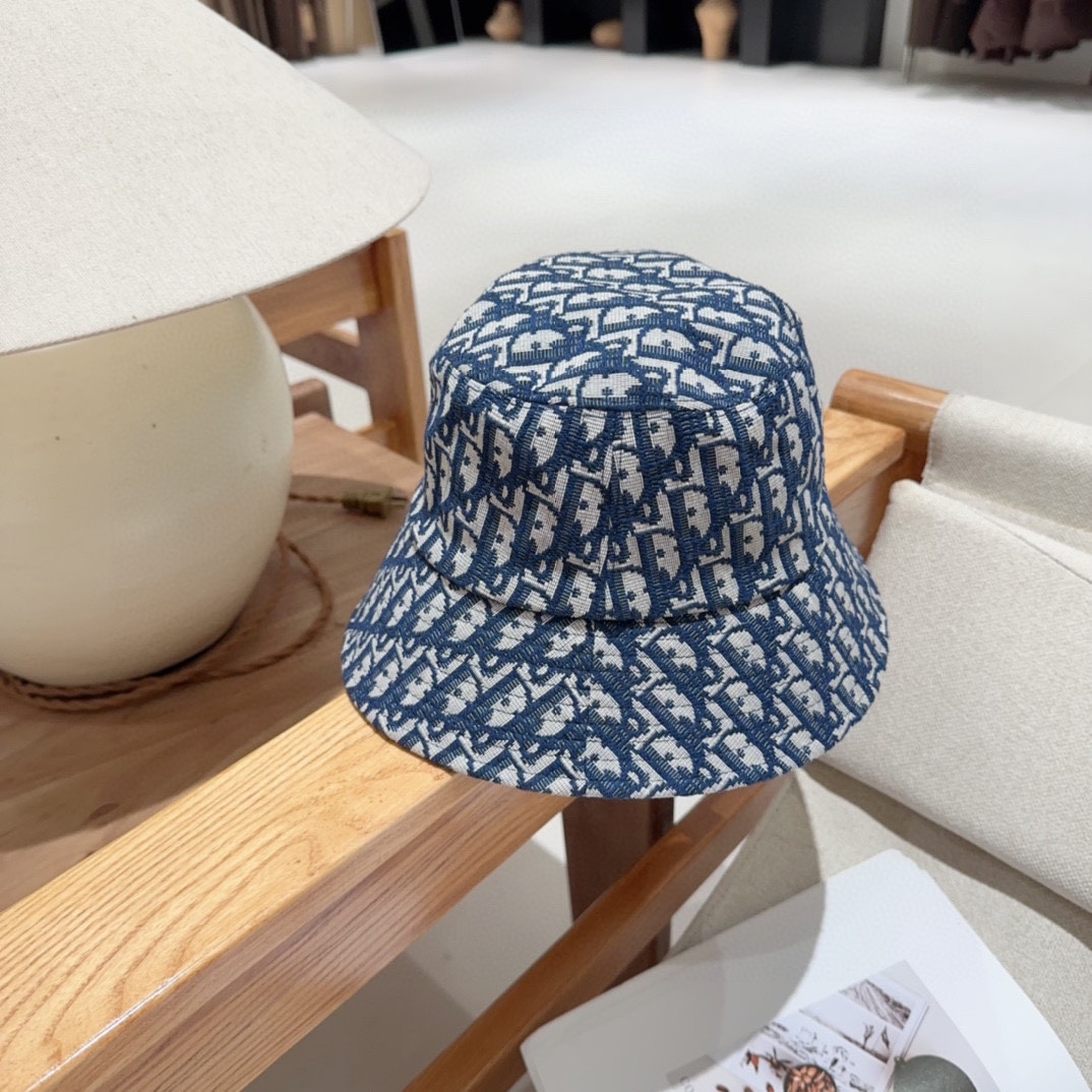 NO:199667,Dior (Dior) new original single fisherman hat, exquisite, pure and stylish, cool and fashionable, counter out of stock, excellent quality hat, fisherman hat baseball hat knit hat, hat, dior, dior, espadrilles, hats19860909Dior(迪奥)新款原单渔夫帽, 精致純也格调很有感觉,很酷很时尚,专柜断货热门,质量超赞帽子渔夫帽棒球帽针织帽,帽子,dior,dior,espadrilles,hats,hat