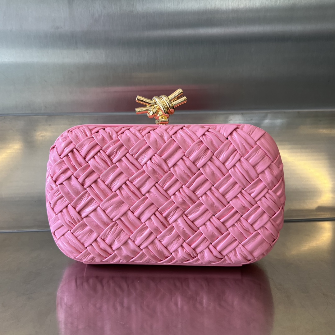 Bottega Veneta Knot 編織 手拿包