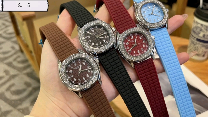 _du09s4gGiOK1H7H-HIZbXTA22bHEPvDkVGpyArw