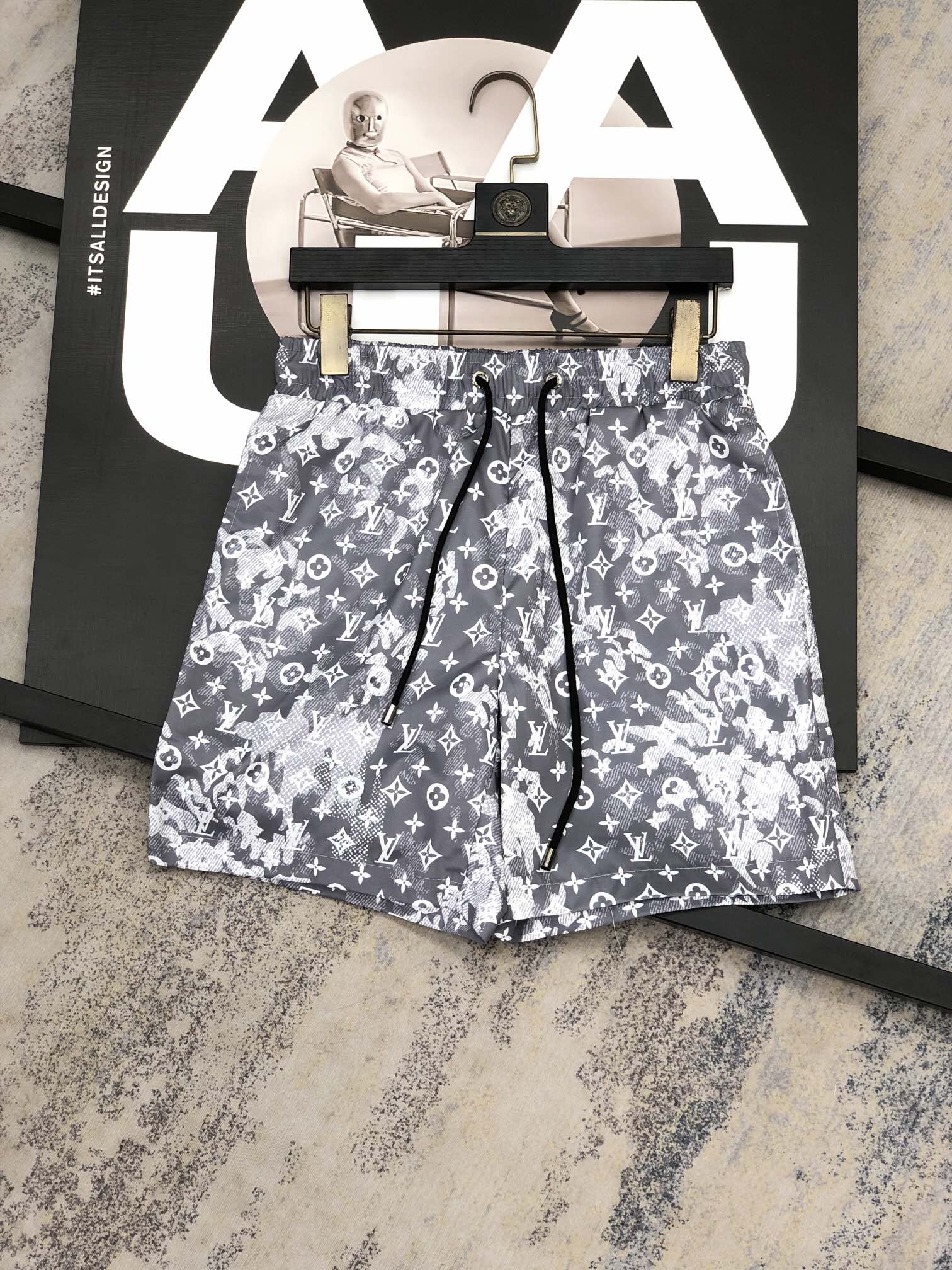 Louis Vuitton Ropa Pantalones cortos Universal para hombres y mujeres Hombres Colección de verano Playa