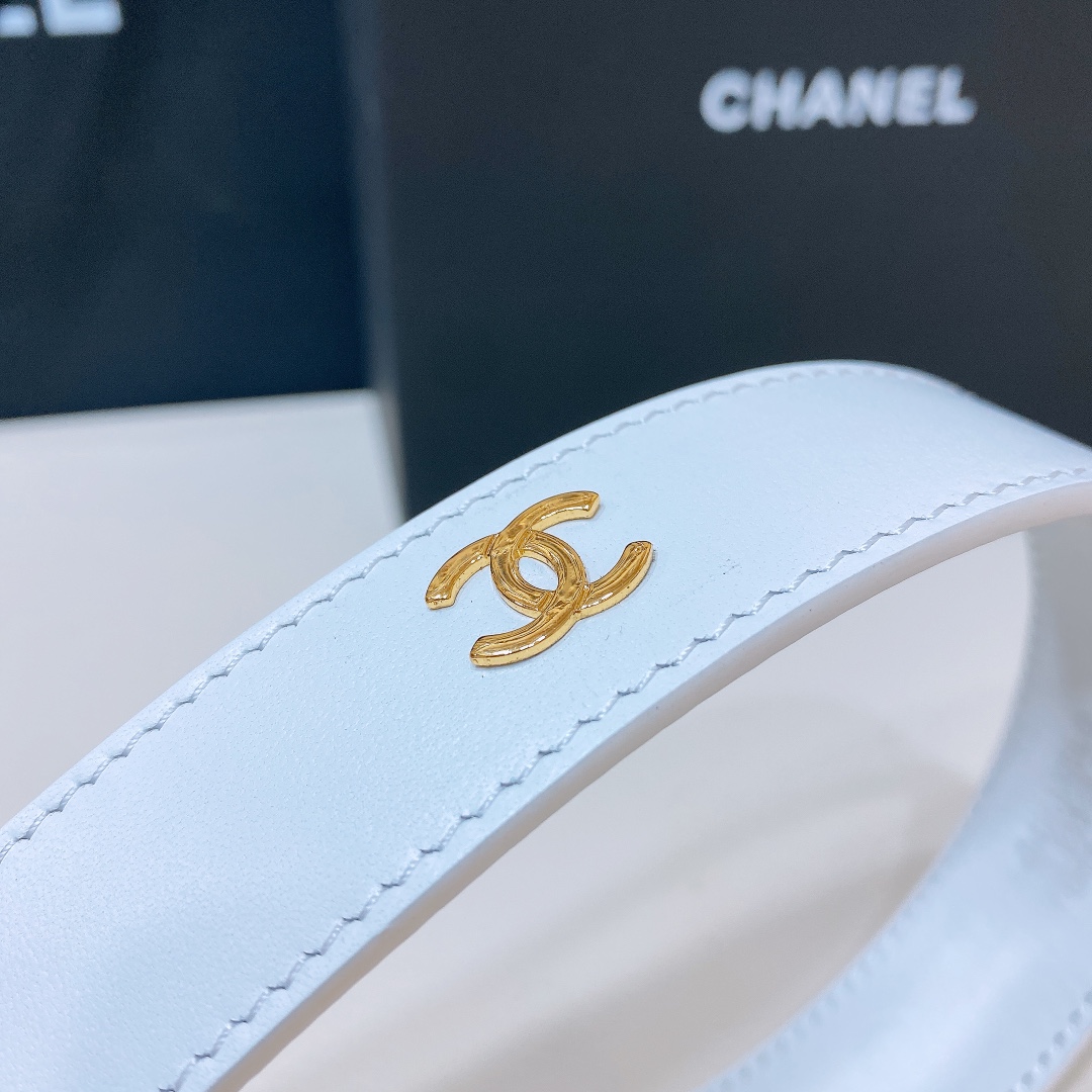 chanel24scc水钻logo字母搭扣黄铜金属小牛皮腰带手感柔软细腻3.0cm