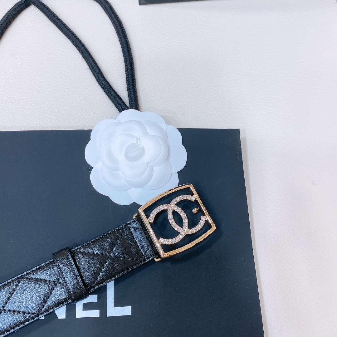 chanel24scc水钻logo字母搭扣黄铜金属小牛皮腰带手感柔软细腻3.0cm