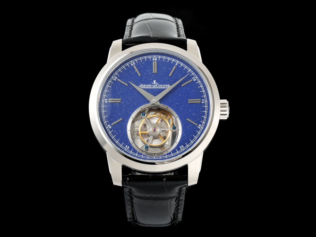 NO:146043,New RMS Jaeger-LeCoultre Master Ultra Thin  The design inspiration for Tourbillon Masters watches is from the most glorious era in the watchmaking field. The princess-style hands exude a classic and traditional atmosphere, adding a refined and elegant charm to the simple design of the watch. The platinum case and the starry sky dial make the watch look more harmonious and even overall, and feel refreshing. The precious but simple platinum material highlights the slender lines of the lugs, and makes the case more delicate. The nickel-plated silver hands and hour markers confirm the modern style of the watch, showing the  Unique urban charm. The tourbillon, which is built by Jaeger-LeCoultre, is eye-catching at 6 o'clock. This Jaeger-LeCoultre's signature complex function can offset the impact of the center of the seismic force on the calibration mechanism and ensure that the watch runs accurately and reliably. The case diameter is 44 mm, suitable for daily wear. The tourbillon ensures that the watch runs accurately and reliably. The complete function and easy operation of the manual winding mechanical movement makes this watch a coveted treasure on the wrist., jaeger-lecoultre19860909RMS新款 积家Master Ultra Thin Tourbillon陀飞轮大师系列腕表的设计灵感源自制表领域中最辉煌的时代.太子妃式指针散发经典传统的气息,为腕表的简约设计增添精致典雅的韵味.白金表壳搭配星空表盘,令腕表整体上显得更和谐均称,感觉耳目一新.珍贵而不失简约的白金材质,突显表耳修长的线条,同时使表壳更为纤巧.镀镍银色指针和时标印证了腕表的现代风格,展现独特的都市魅力.由积家大工坊自制,设于6时位置的陀飞轮引人注目.这项积家标志性的复杂功能可抵消地心吸力对调校机制的影响,确保腕表运行精准可靠.表壳直径为44毫米,适合日常佩戴.陀飞轮确保腕表运行精准可靠,加上功能完备、操作简便的手动上链机械机芯,令此款腕表成为让人梦寐以求的腕上珍品.,,jaeger-lecoultre,Watch