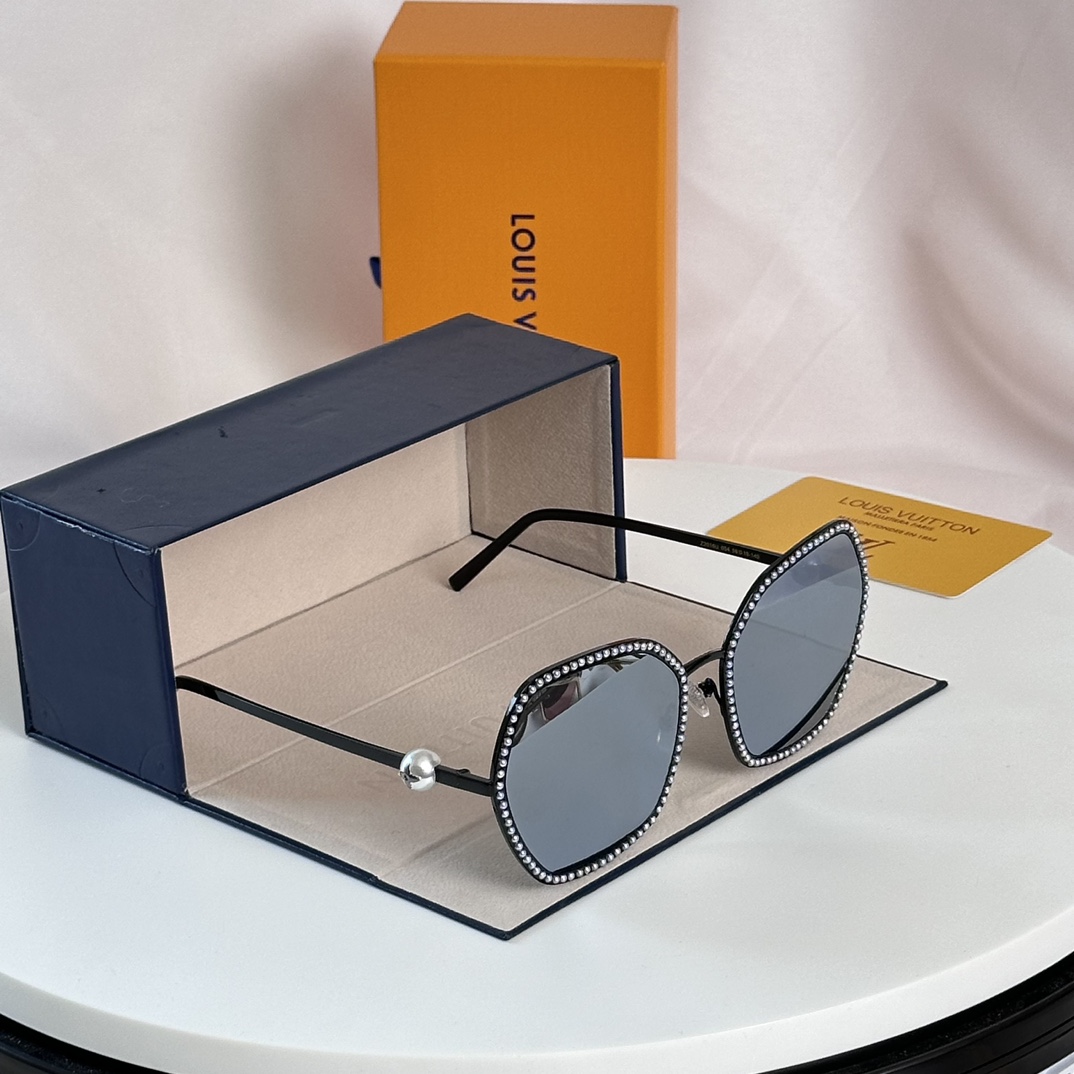 新款路易威登LV女士眼镜墨镜金属框架六角形珍珠圆形墨镜太阳镜Z2016U