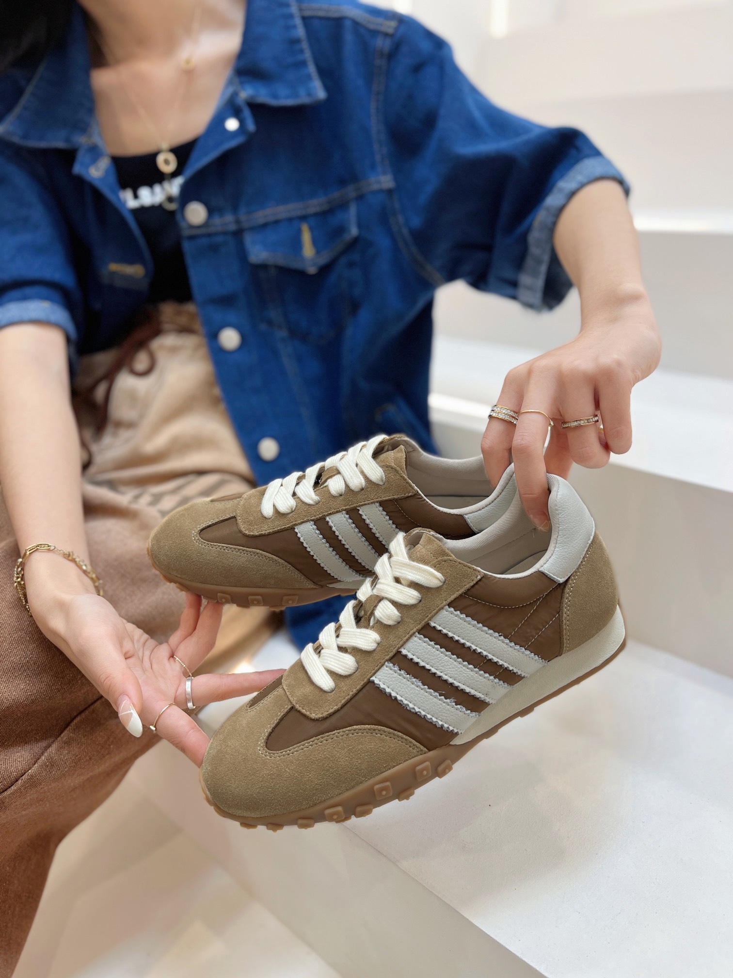 Stuart Weitzman Spring-Summer 2024 Shoe Collection: Lightweight, Comfortable, Stylish. - 图片 5