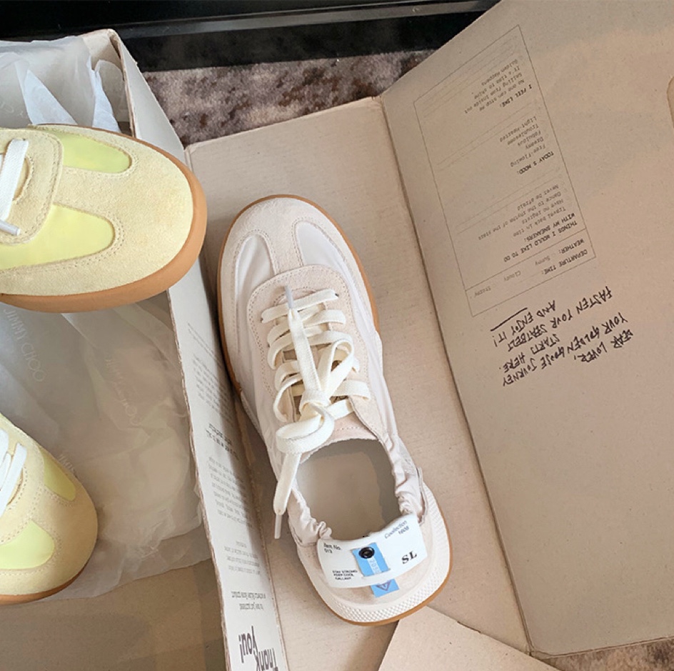 Stuart Weitzman’s 2024 Summer Shoes: Comfortable, Stylish, and Unique - 图片 2