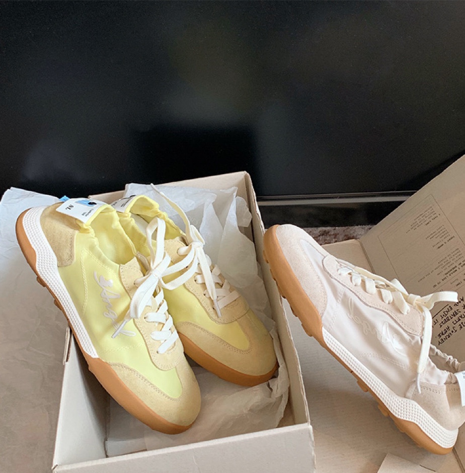 Stuart Weitzman’s 2024 Sports Shoes: Comfortable, Stylish, and German-Inspired - 图片 5