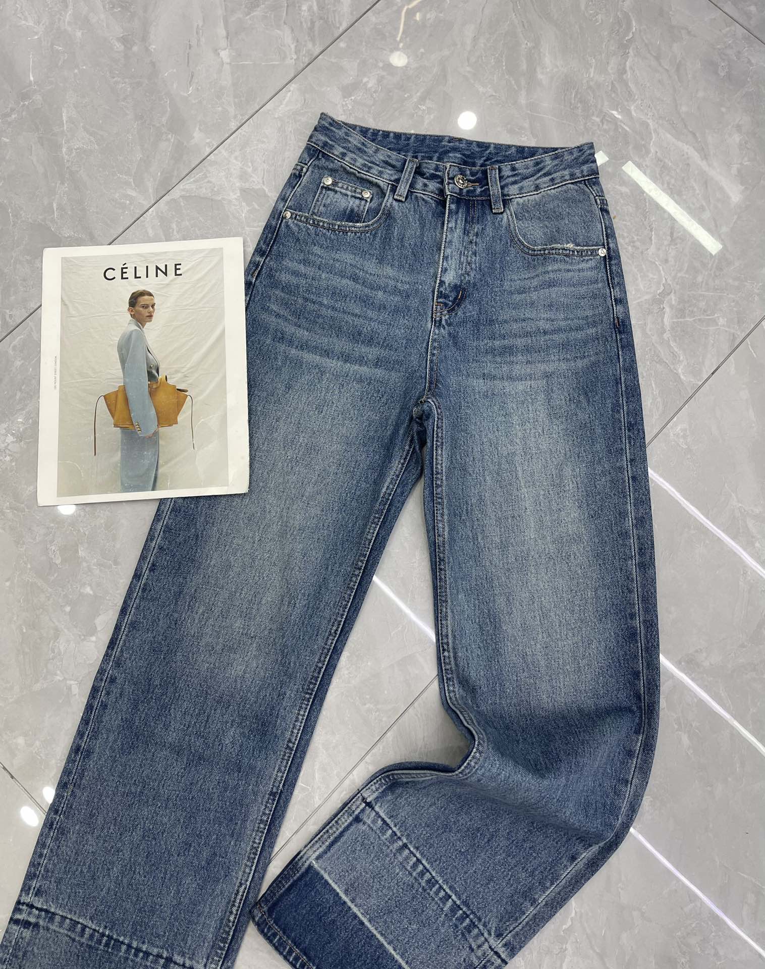 High Quality Women’s Clothes: Burberry Skinny Jeans in Classic Retro Style - 图片 3