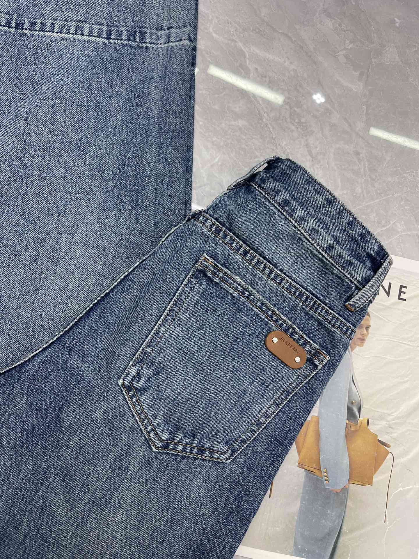 High Quality Women’s Clothes: Burberry Skinny Jeans in Classic Retro Style - 图片 7
