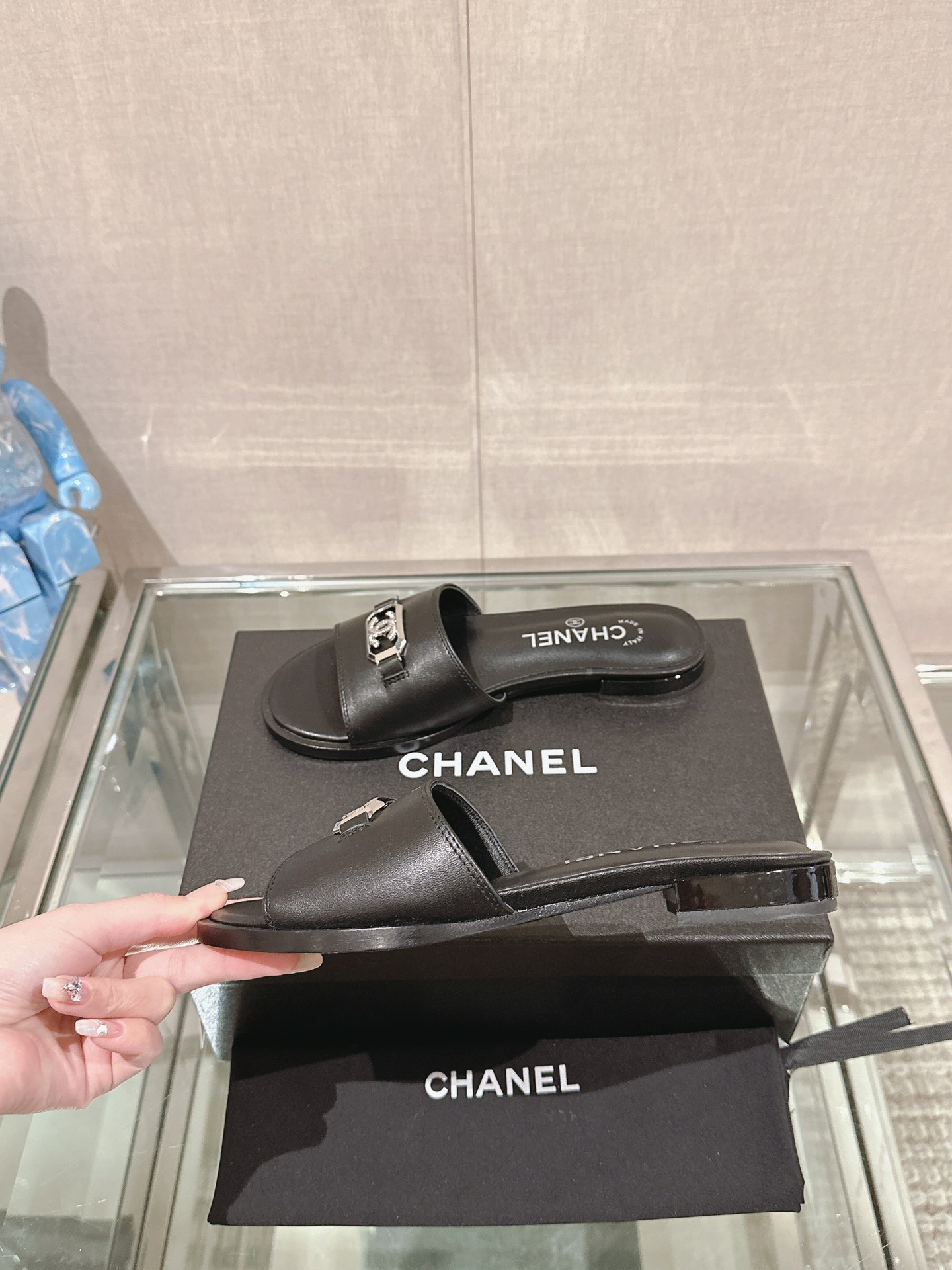 Chanel 24Ss春夏新款Chane*小香中古扣一字凉拖鞋