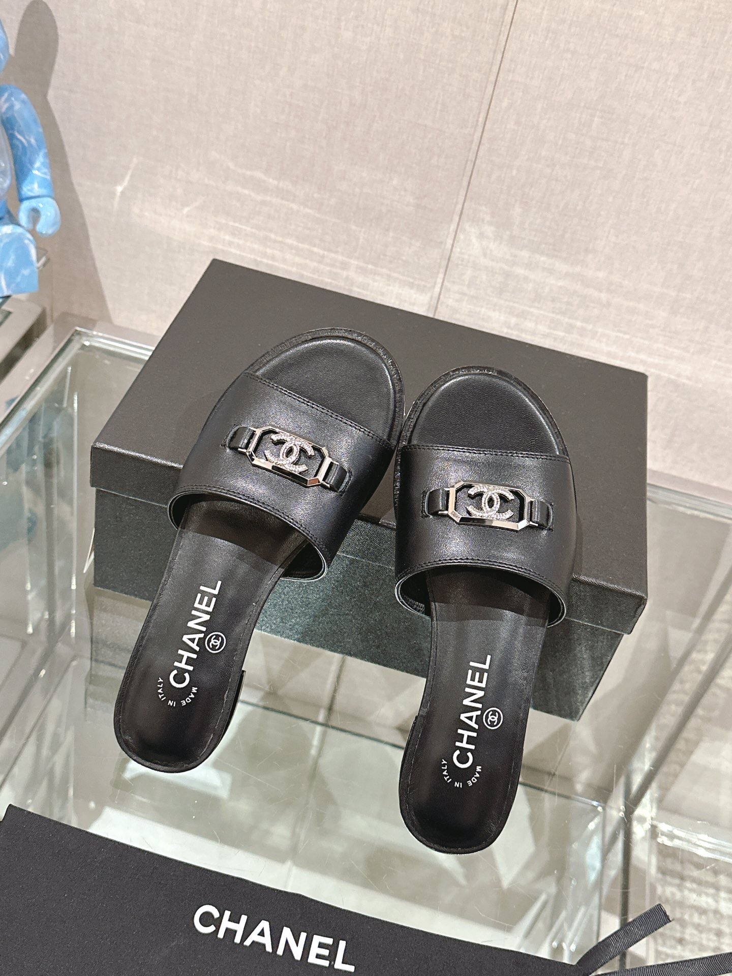 Chanel 24Ss春夏新款Chane*小香中古扣一字凉拖鞋
