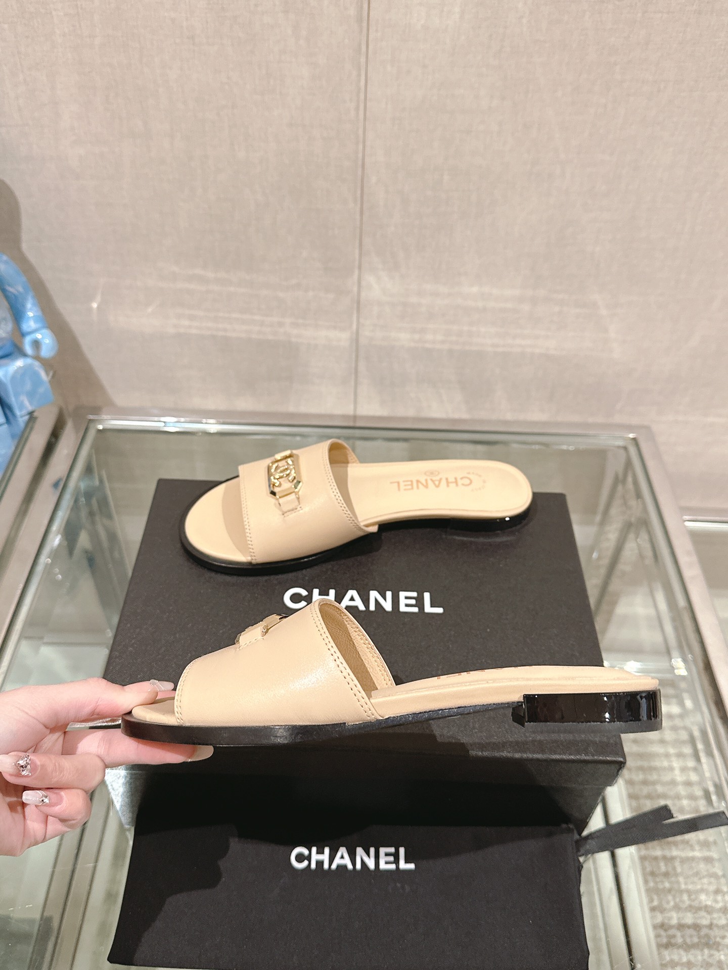 Chanel 24Ss春夏新款Chane*小香中古扣一字凉拖鞋