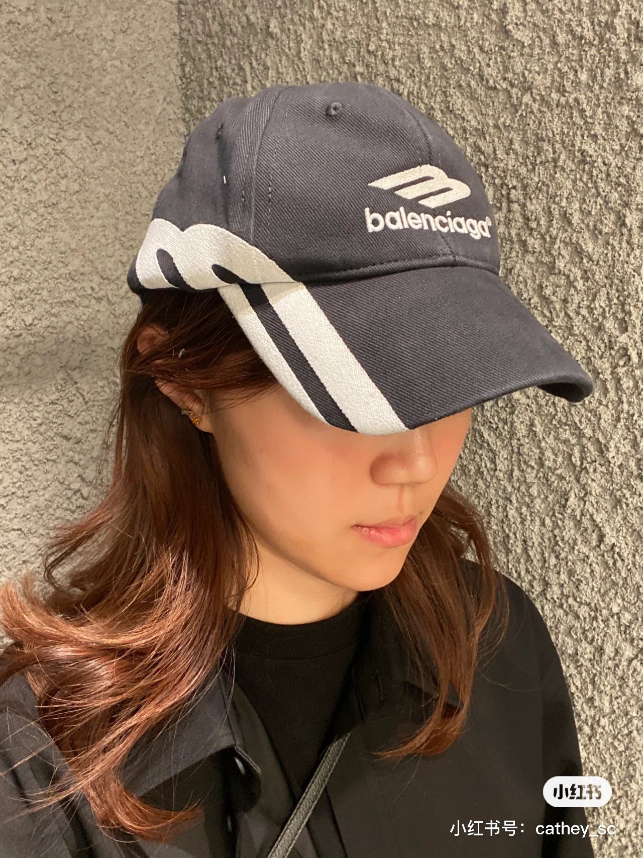 NO:190991,Balenclaga official website new products, Balenclaga new baseball hat, spot-on simple, fashionable and super invincible and beautiful hat!  Couple style!  The advantages of the original list compared to other hats, hats, balenciaga, balenciaga, christian louboutin, hats19860909Balenclaga官网新品 巴黎世家新款棒球帽 现货秒发简约时尚超级无敌好看的帽子！情侣款！原单货比起其他帽子的优势,,帽子,balenciaga,balenciaga,christian louboutin,hats,hat